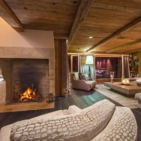 Great Chalet With Splendid View And Indoor Pool In Verbier Bagnes