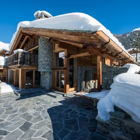 Great Chalet With Splendid View And Indoor Pool In Verbier *