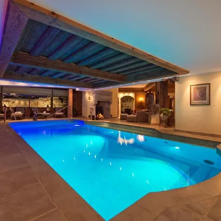 Great Chalet With Splendid View And Indoor Pool In Verbier Chalet